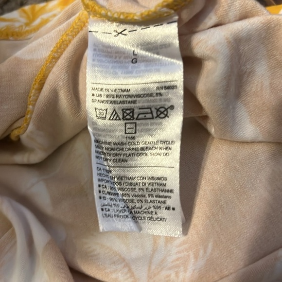 Old Navy Beach Ready Vacation Must Have Dress, Sz. L. - Picture 10 of 10